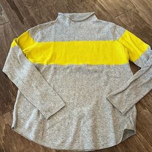 Old Navy Sweater